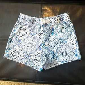 Children's Place Girls 7/8 Shorts White and Blue Pattern